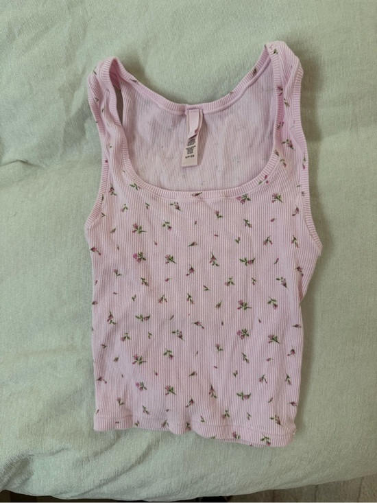 SKIMS Tops - SKIMS Floral Ribbed Tank Top
